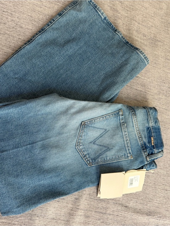 MOTHER Denim - MOTHER Straight Leg Jeans in Light Blue Denim